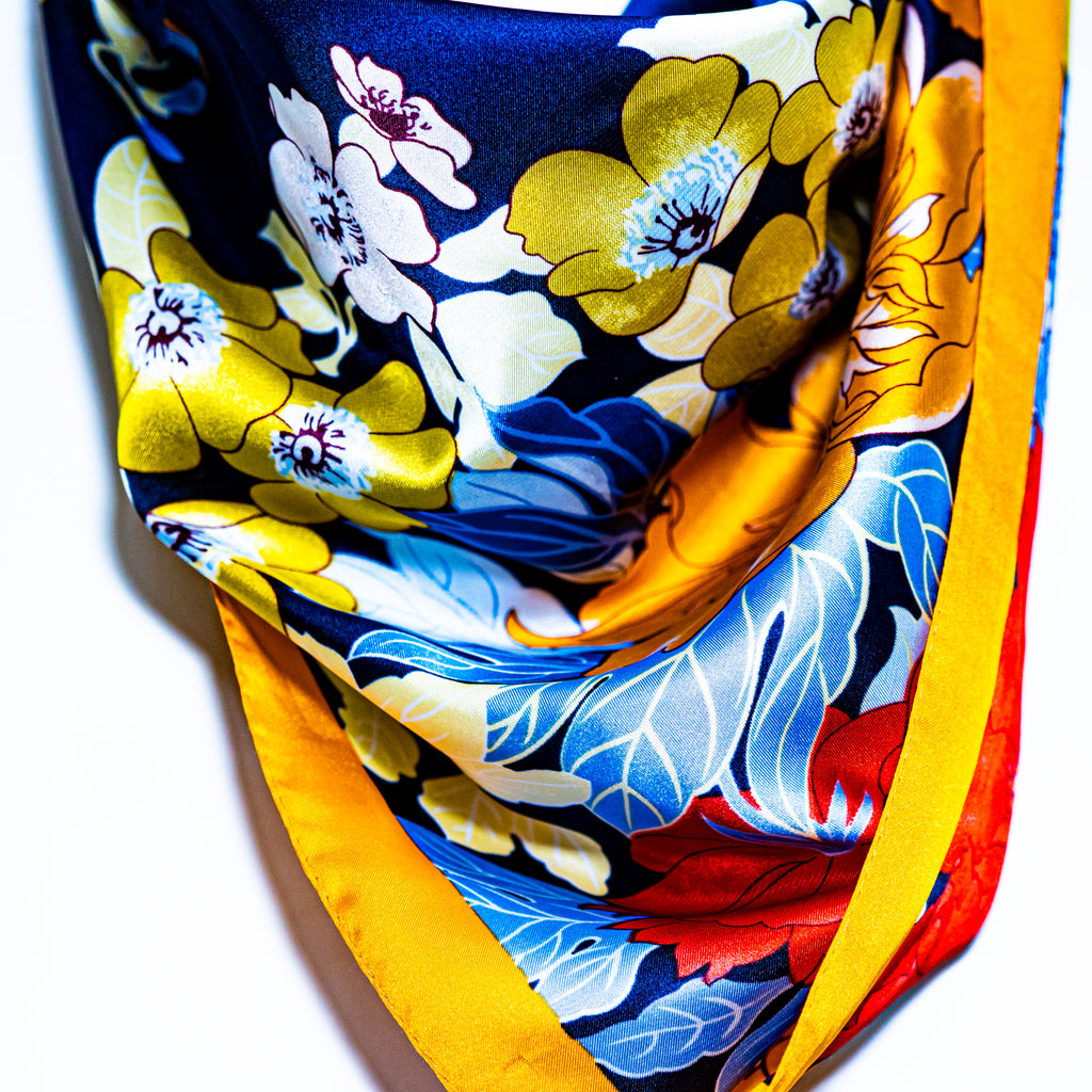 Scarf "Ayginer" (Gardens)